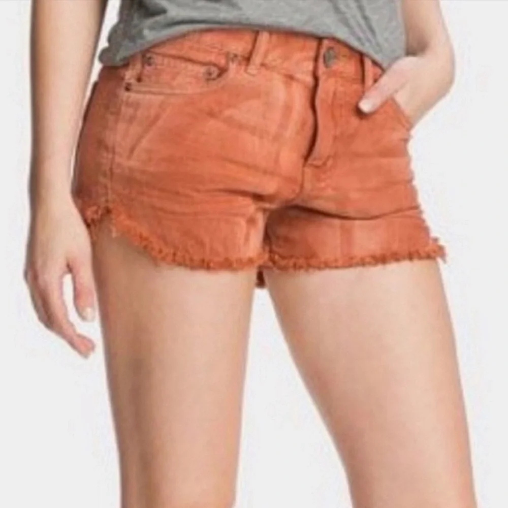 Free People Irreplaceable Tie Dye Denim Shorts in Orange Size 27 EUC